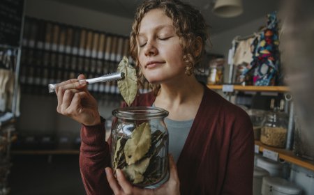 Natur statt Chemie: Der Lorbeer-Waschtrick, den kaum jemand kennt