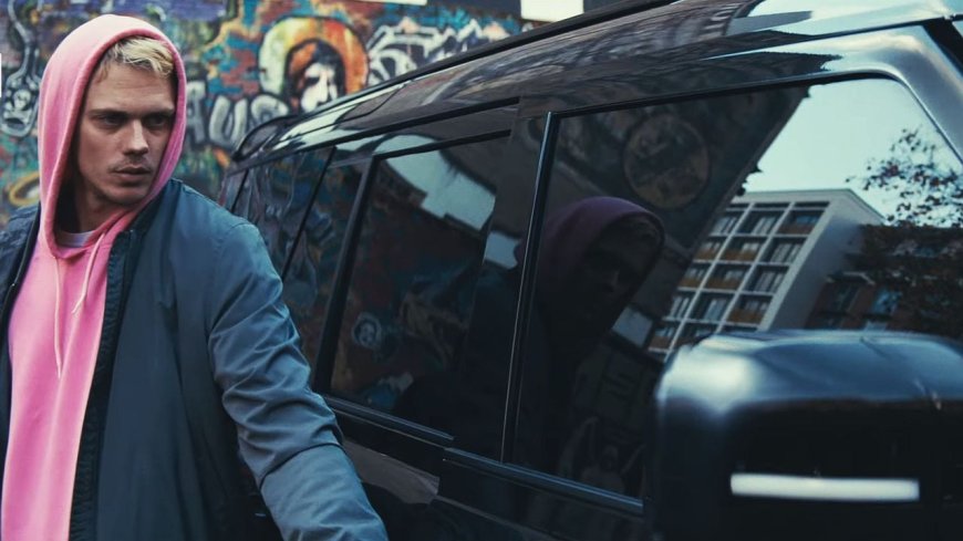 In 3 Tagen: Fieser als Hannibal Lecter? Im schockierenden Trailer zum Thriller "Locked" quält Anthony Hopkins den "Nosferatu"- & "ES"-Star