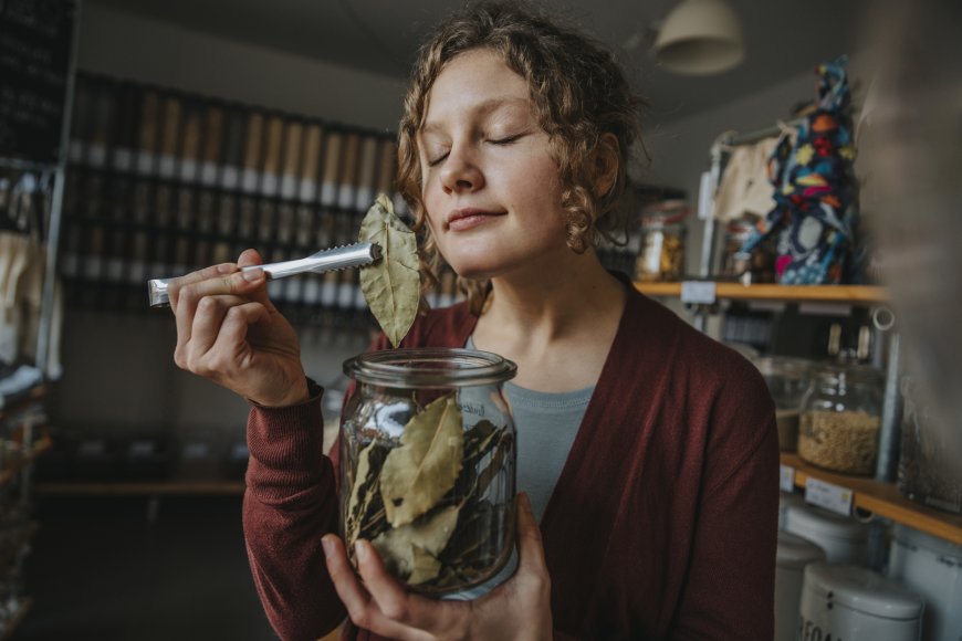 Natur statt Chemie: Der Lorbeer-Waschtrick, den kaum jemand kennt