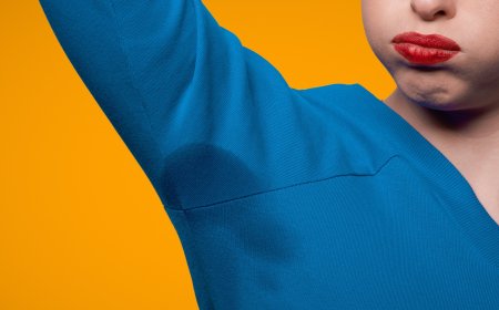 Schweißgeruch trotz Dusche? So werden Sie ihn endgültig los