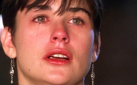 Vor 35 Jahren rührte dieses kleine Wort mit vier Buchstaben ein Millionenpublikum zu Tränen – bis heute hat es nichts von seiner Kraft verloren!