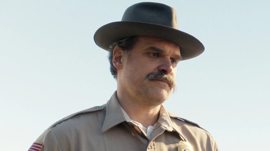Nach Ausstieg wegen "Stranger Things 5": Dieser Star ersetzt David Harbour im neuen Film vom "Star Wars: Andor"-Macher
