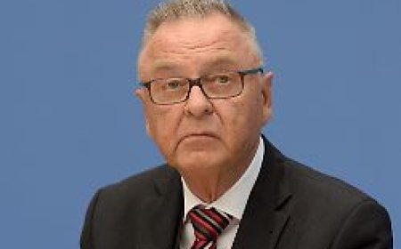 "Belange werden ignoriert": Hans-Jürgen Papier: Vorgehen etablierter Parteien gefährdet Demokratie