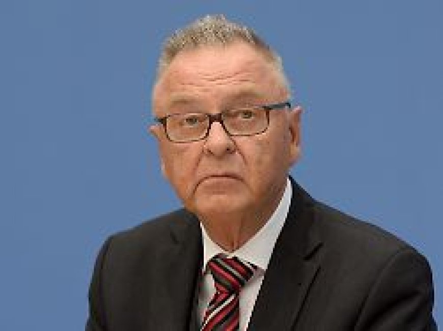 "Belange werden ignoriert": Hans-Jürgen Papier: Vorgehen etablierter Parteien gefährdet Demokratie