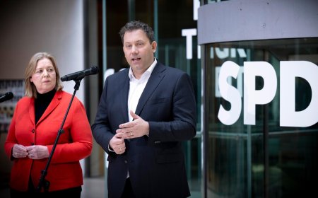 Medienbericht - SPD-Chefs Klingbeil und Bas laden Vorgänger zu Beratungen ein
