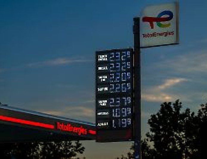 Streit um Übergewinnsteuer: Grüne wollen Energiepauschale von bis zu 250 Euro